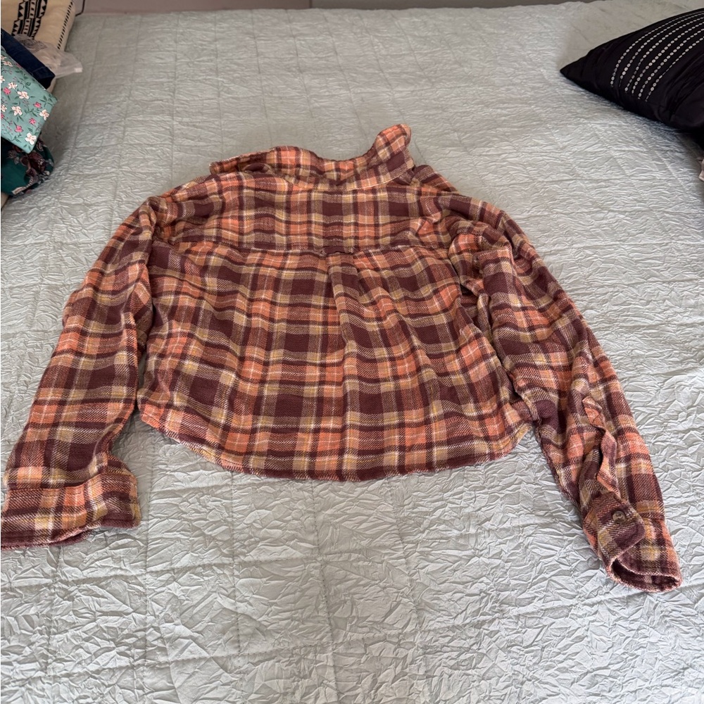 American Eagle Rust, Pink, and Cream Plaid Shirt Jacket - Picture 2 of 7